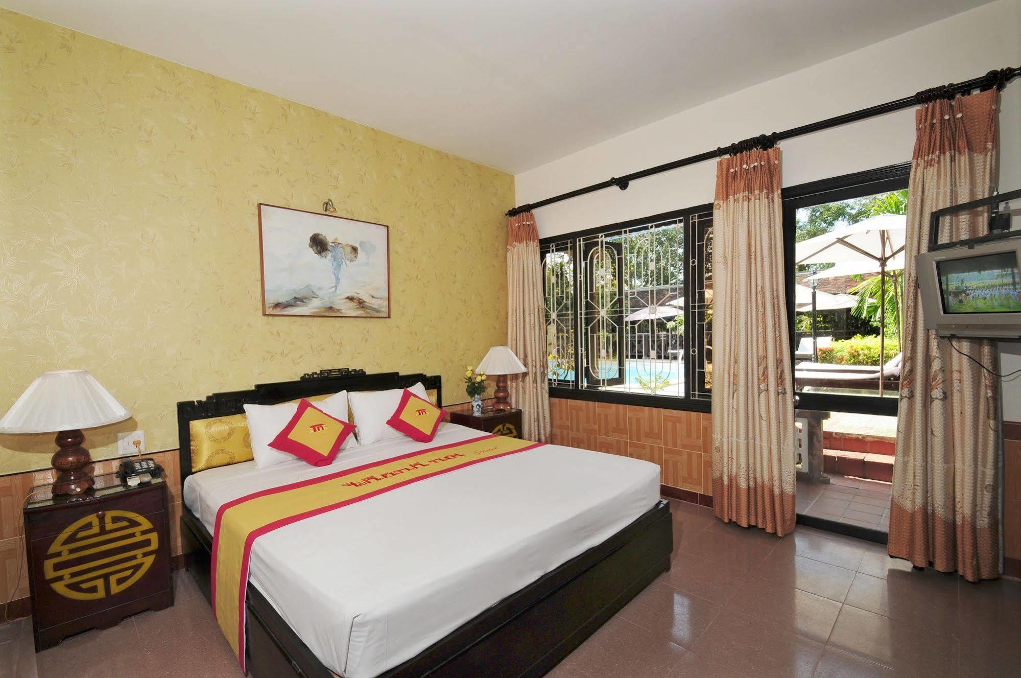 Thanh Noi Hotel Hue Exterior foto