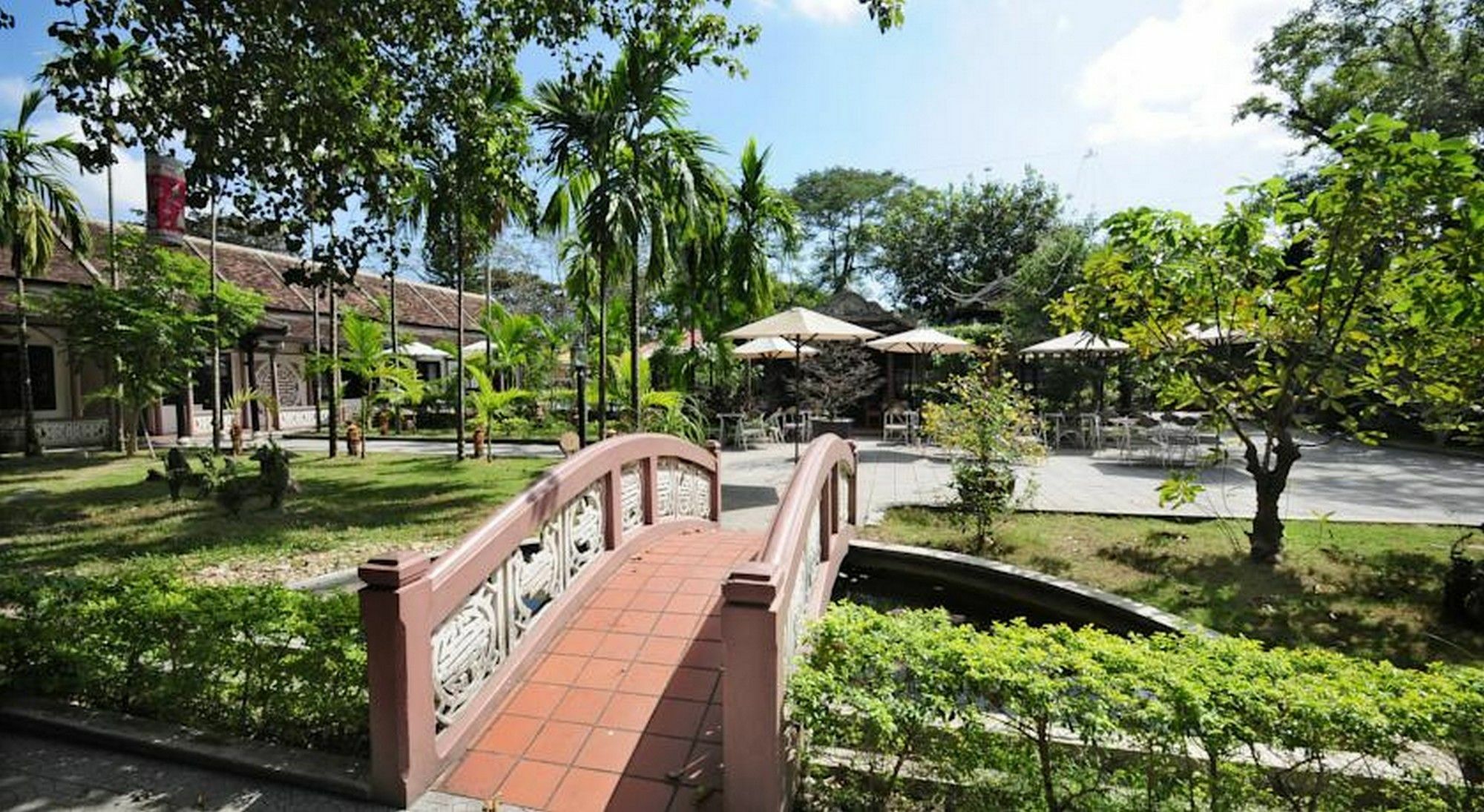 Thanh Noi Hotel Hue Exterior foto